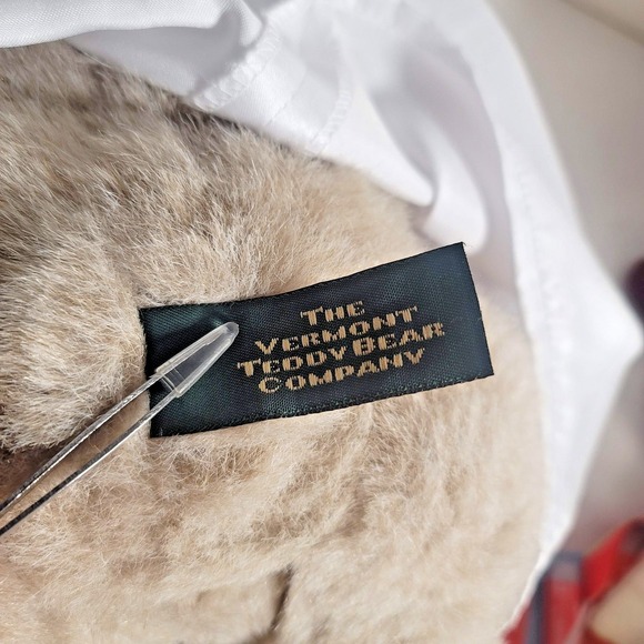 Vintage Vermont Teddy Bear Co Plush White Gown Purple Hat Medium USA 1993 - Picture 6 of 14